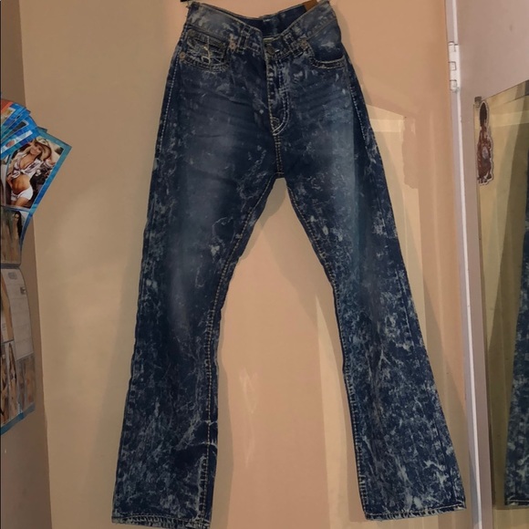 Men Jeans - Picture 3 of 4